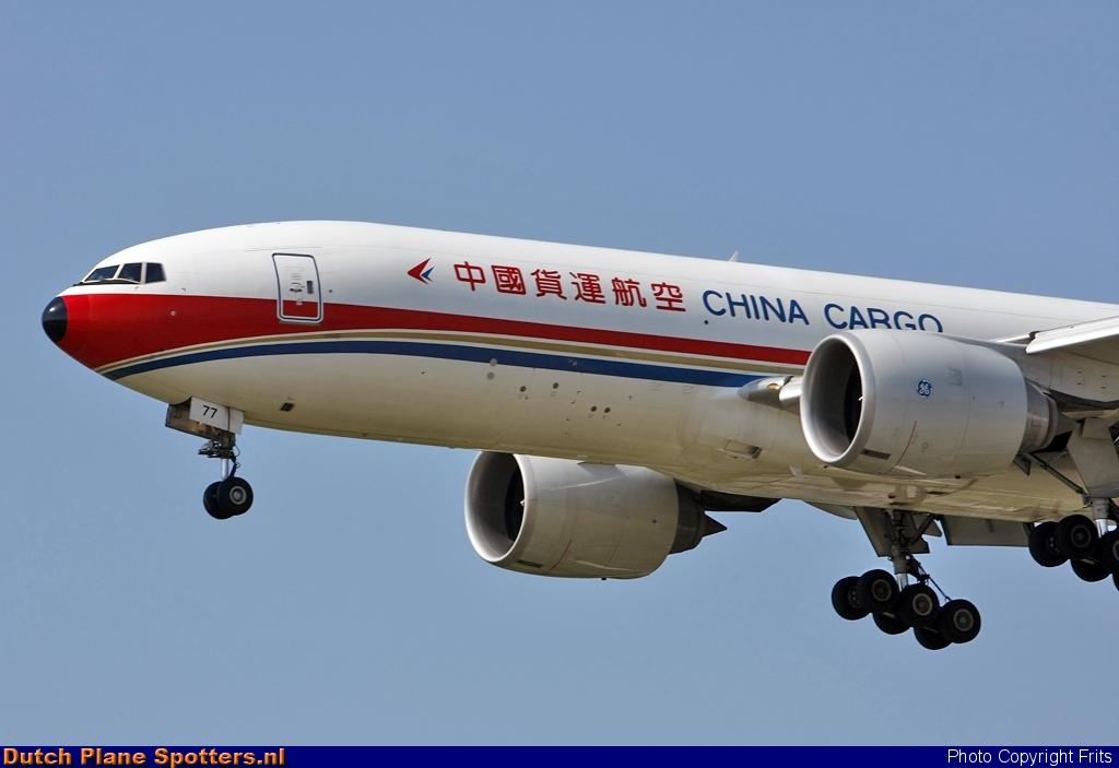 B-2077 Boeing 777-F China Cargo Airlines by Frits