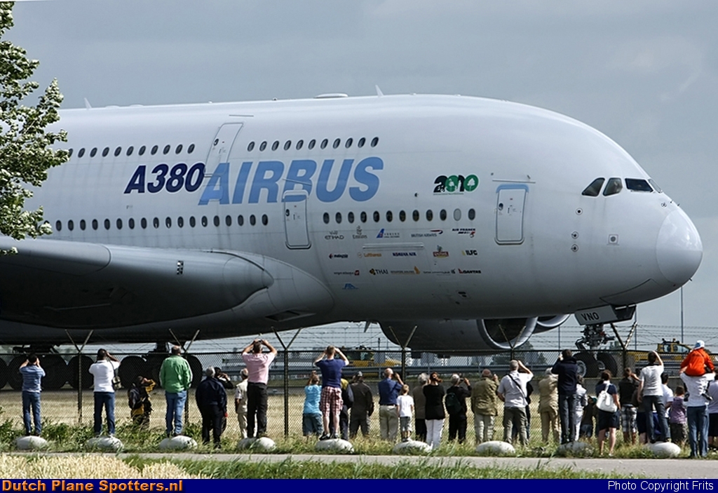 F-WWOW Airbus A380-800 Airbus Industrie by Frits