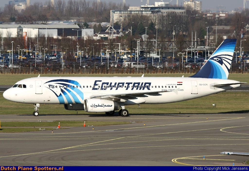SU-GCA Airbus A320 Egypt Air by Mick Janssens