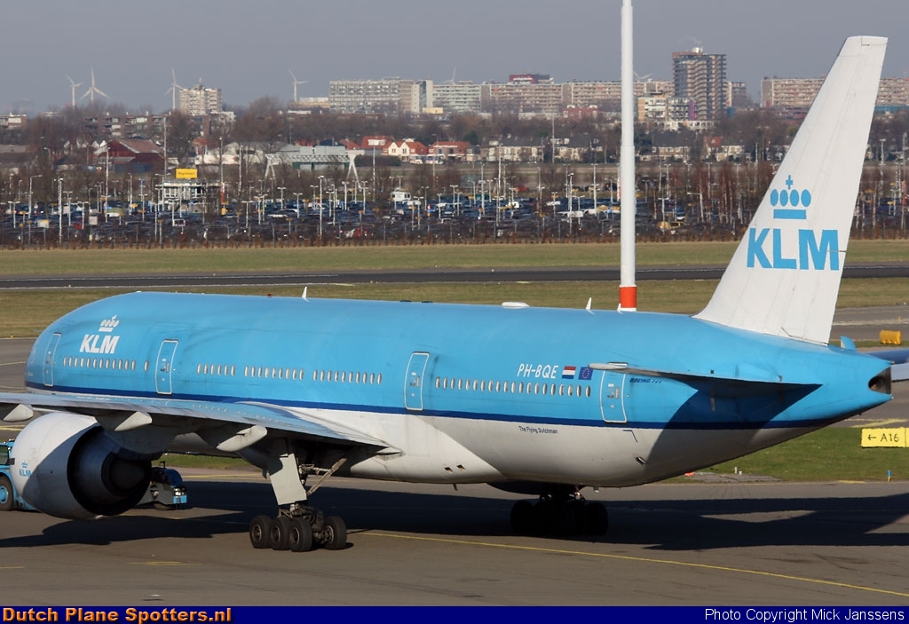 PH-BQE Boeing 777-200 KLM Royal Dutch Airlines by Mick Janssens