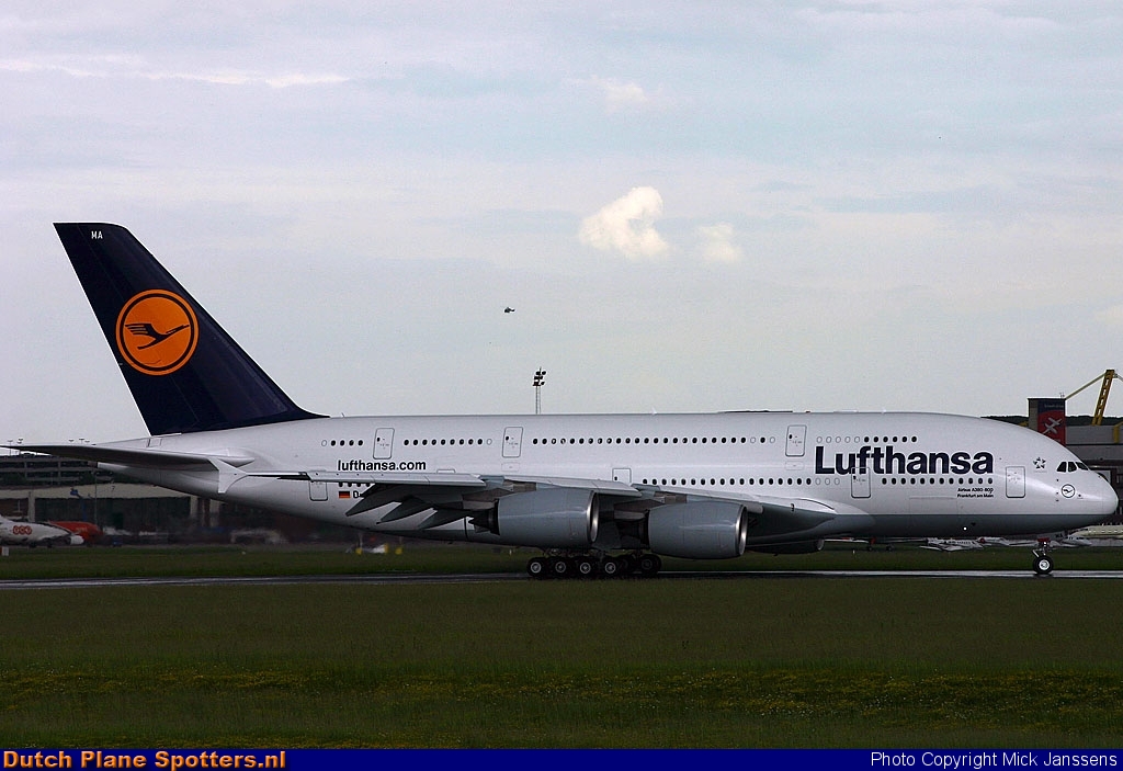 D-AIMA Airbus A380-800 Lufthansa by Mick Janssens