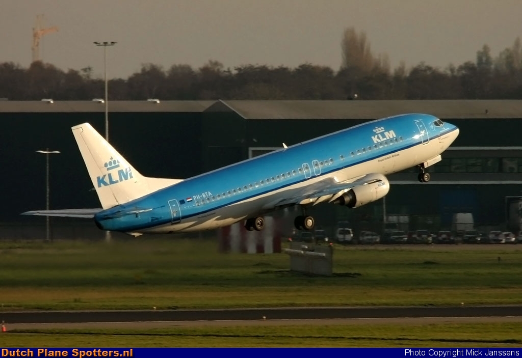PH-BTA Boeing 737-400 KLM Royal Dutch Airlines by Mick Janssens