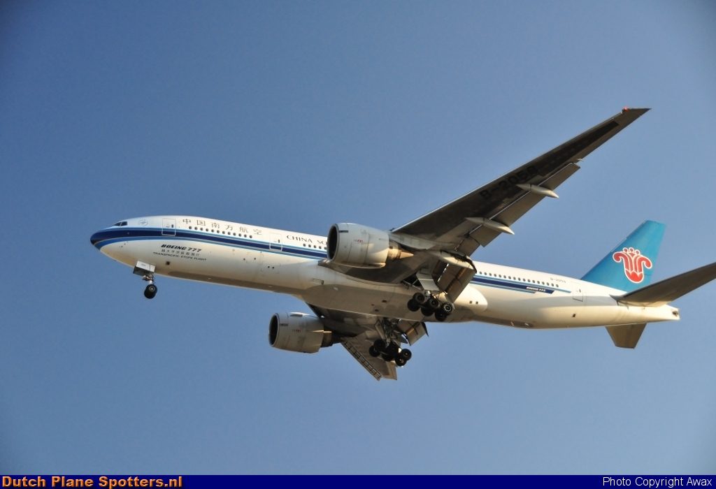 B-2058 Boeing 777-200 China Southern by Awax