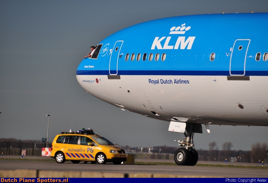 PH-KCF McDonnell Douglas MD-11 KLM Royal Dutch Airlines by Awax