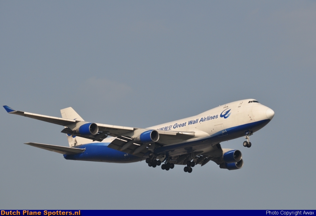 B-2428 Boeing 747-400 Great Wall Airlines by Awax