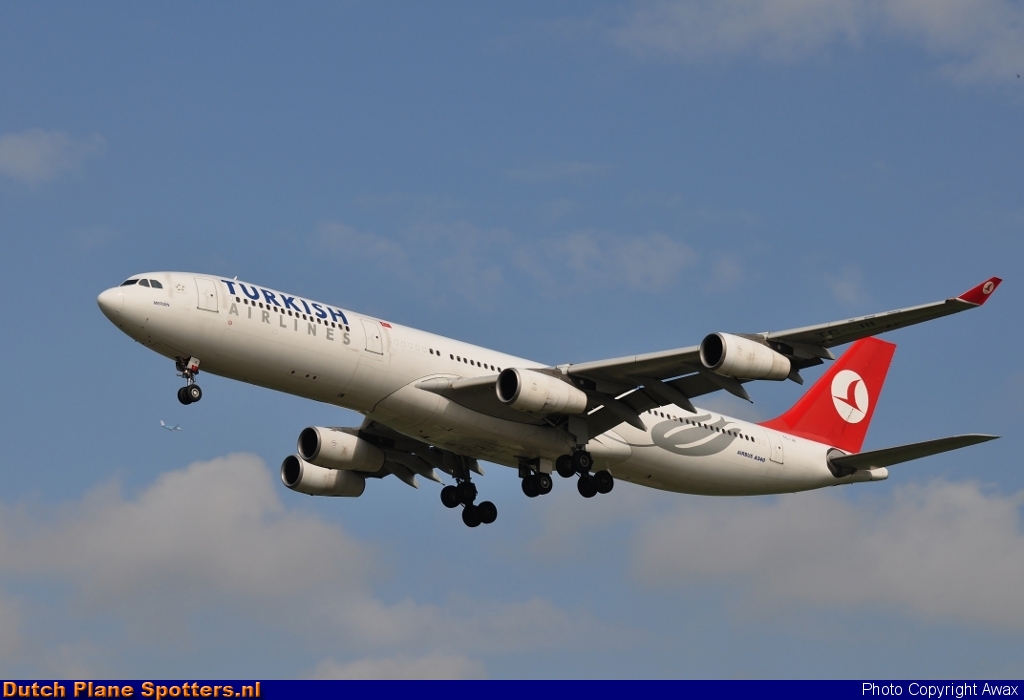 TC-JII Airbus A340-300 Turkish Airlines by Awax
