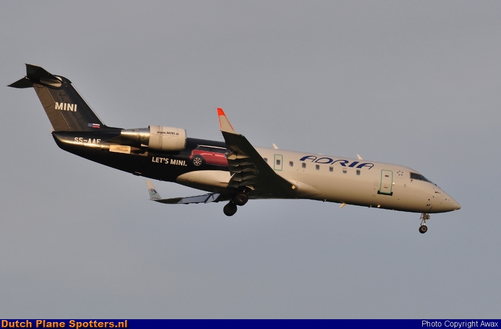 S5-AAF Bombardier Canadair CRJ200 Adria Airways by Awax