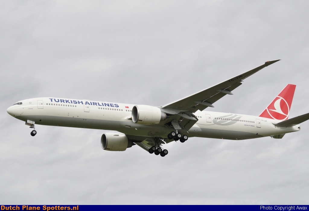 TC-JJK Boeing 777-300 Turkish Airlines by Awax