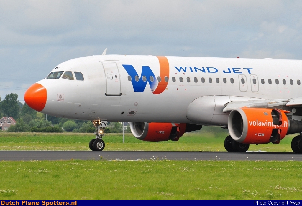 EI-DFN Airbus A320 Wind Jet by Awax