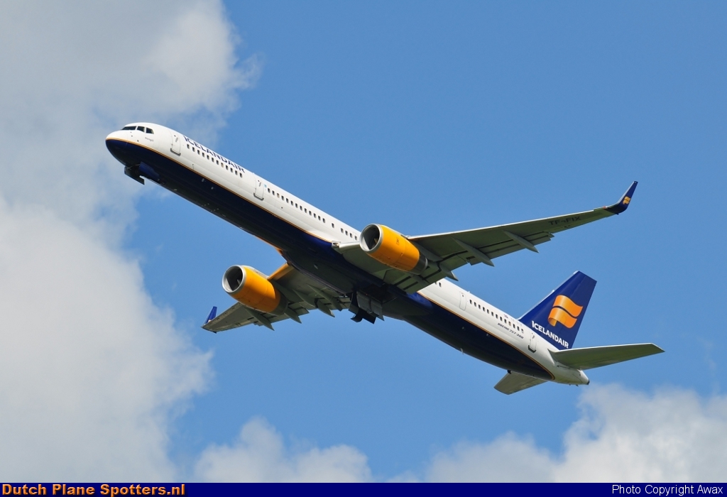 TF-FIX Boeing 757-300 Icelandair by Awax