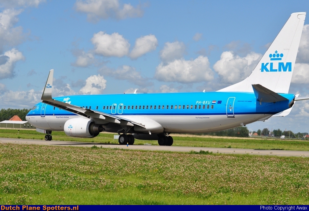 PH-BXU Boeing 737-800 KLM Royal Dutch Airlines by Awax