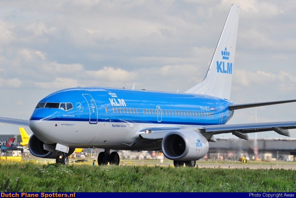 PH-BGT Boeing 737-700 KLM Royal Dutch Airlines by Awax