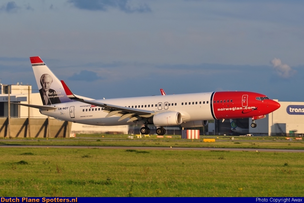 LN-NOT Boeing 737-800 Norwegian Air Shuttle by Awax