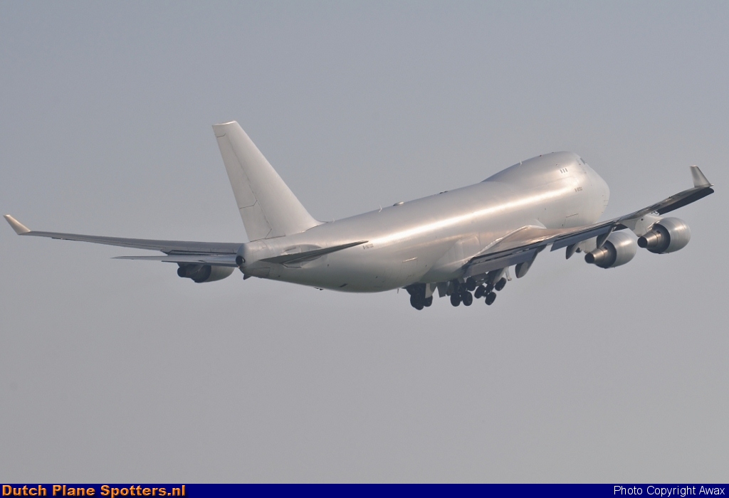 B-18722 Boeing 747-400 China Airlines Cargo by Awax