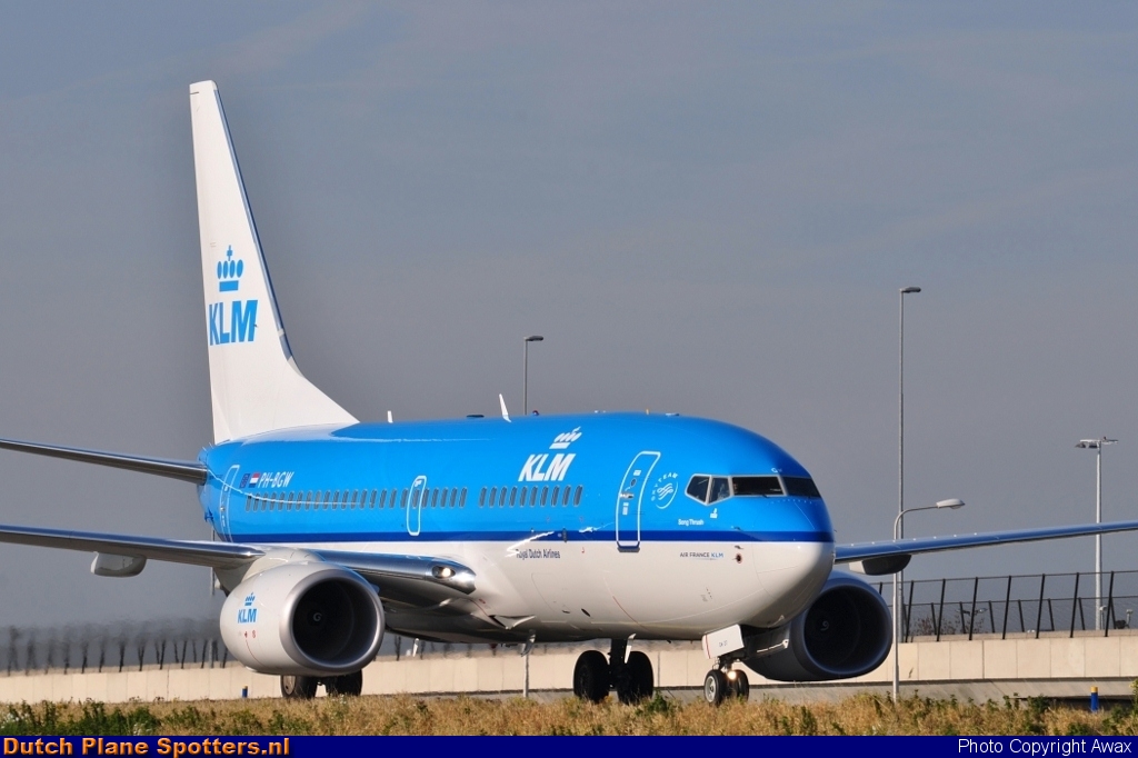 PH-BGW Boeing 737-700 KLM Royal Dutch Airlines by Awax