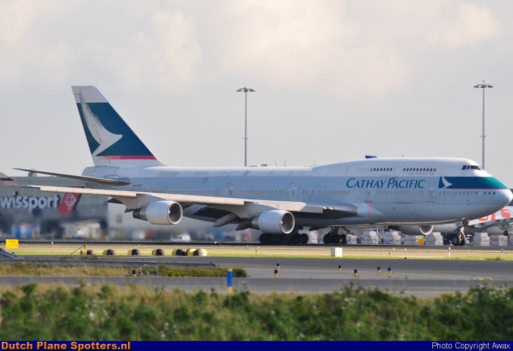 B-HKF Boeing 747-400 Cathay Pacific by Awax