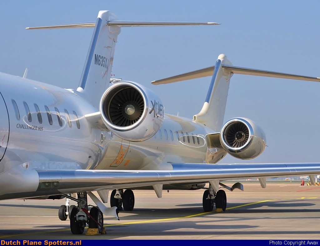 N635XJ Bombardier Challenger 600 XOjet Inc. by Awax