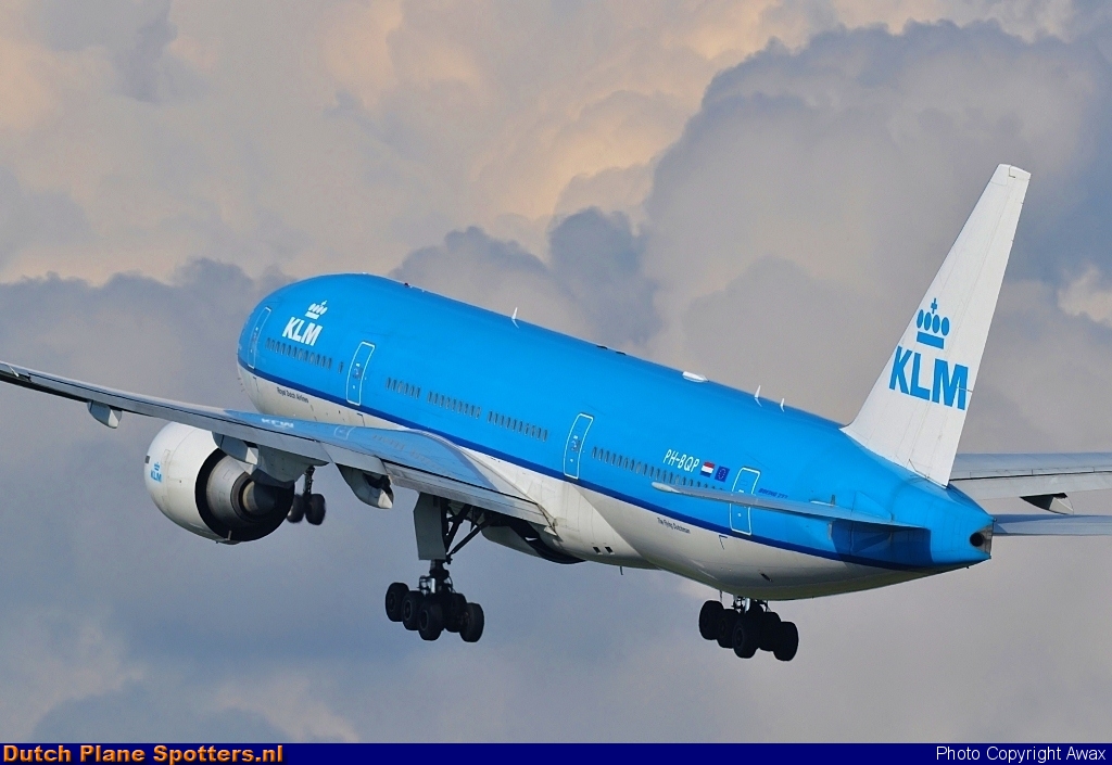 PH-BQP Boeing 777-200 KLM Royal Dutch Airlines by Awax