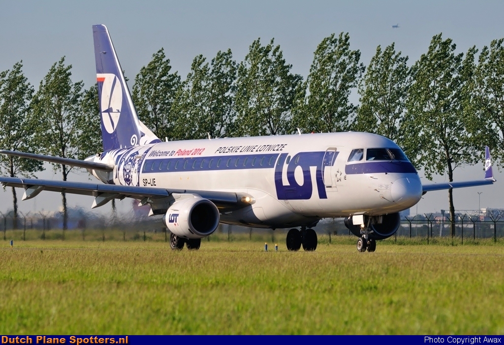 SP-LIE Embraer 175 LOT Polish Airlines by Awax