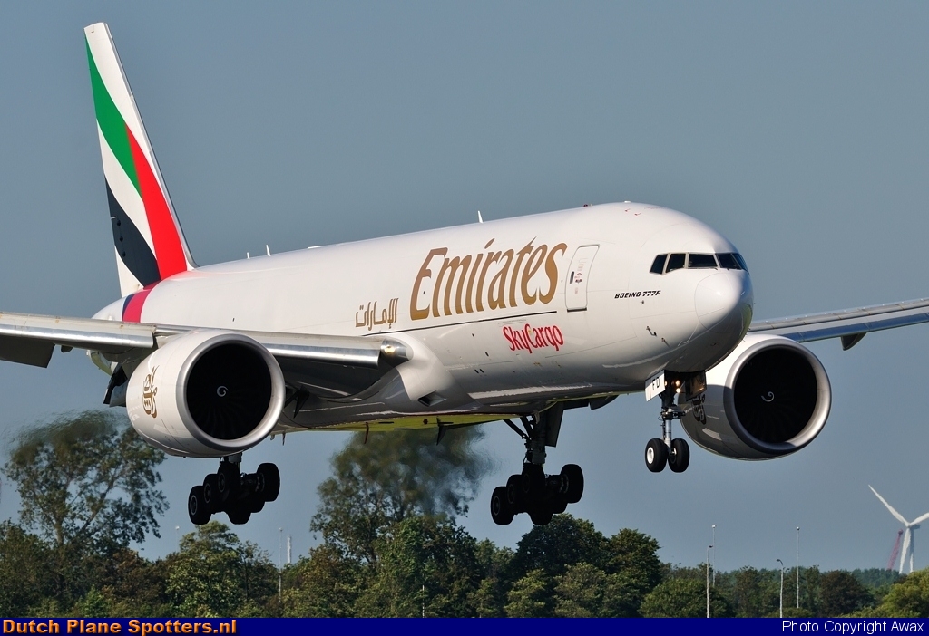 A6-EFD Boeing 777-F Emirates Sky Cargo by Awax