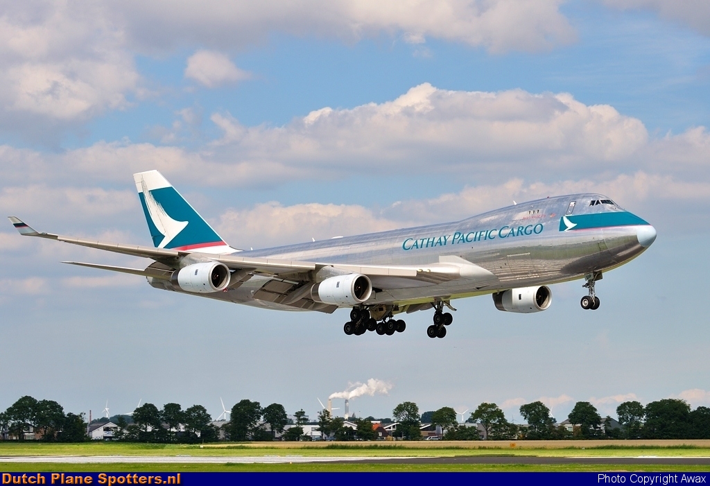 B-HUP Boeing 747-400 Cathay Pacific Cargo by Awax