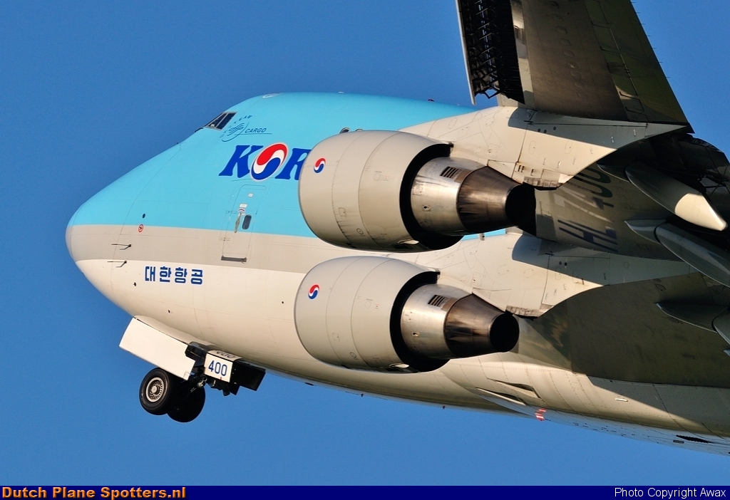 HL7400 Boeing 747-400 Korean Air Cargo by Awax