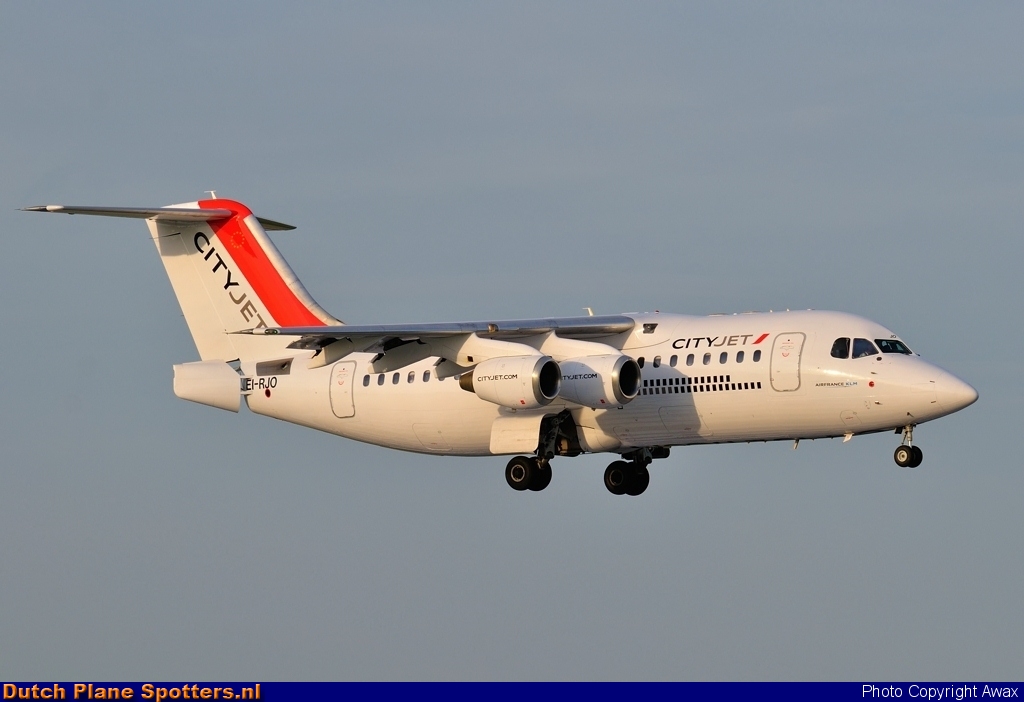 EI-RJO BAe 146 Cityjet by Awax