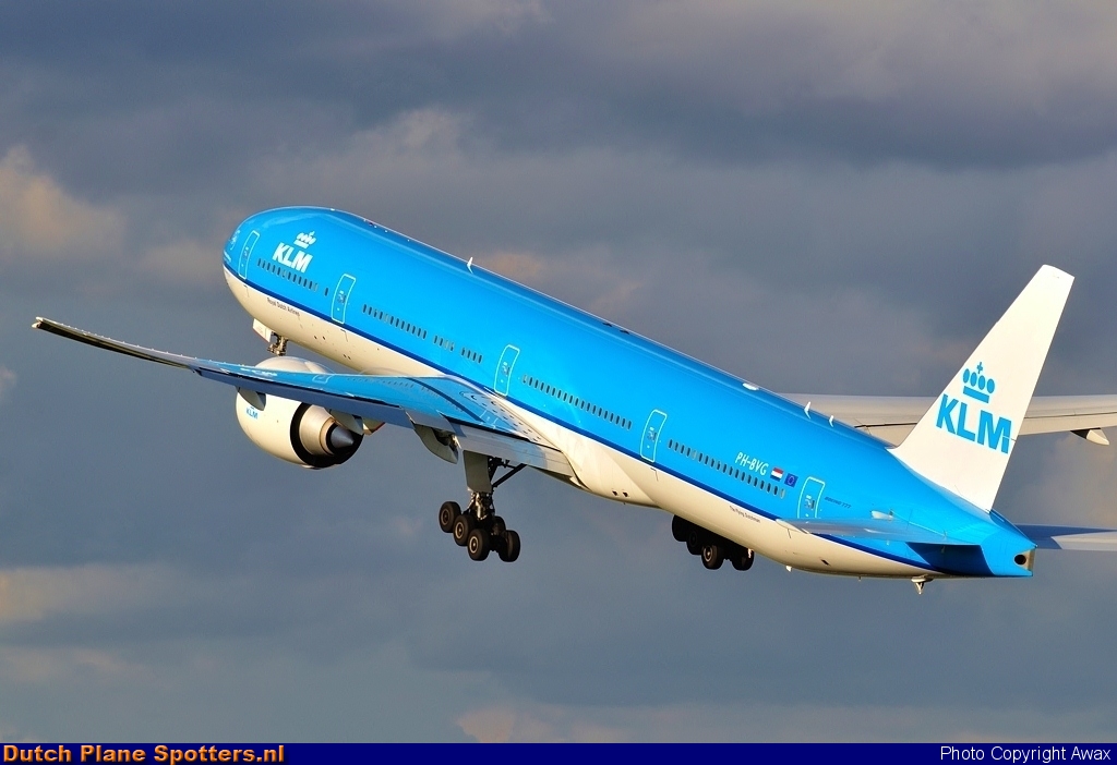 PH-BVG Boeing 777-300 KLM Royal Dutch Airlines by Awax