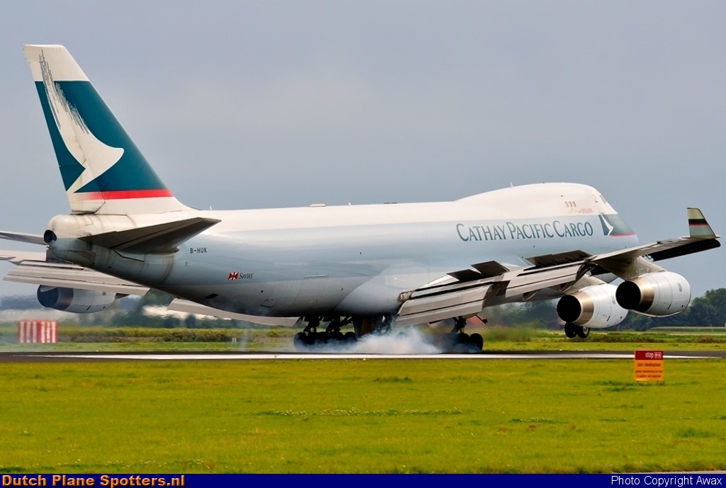 B-HUK Boeing 747-400 Cathay Pacific Cargo by Awax