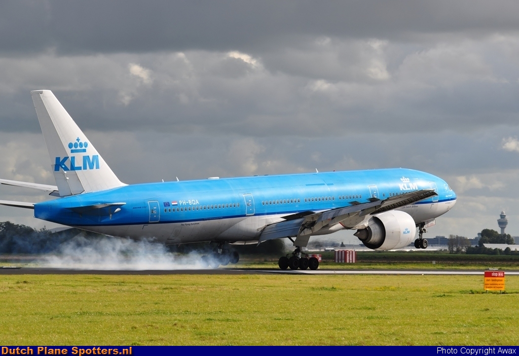 PH-BQA Boeing 777-200 KLM Royal Dutch Airlines by Awax