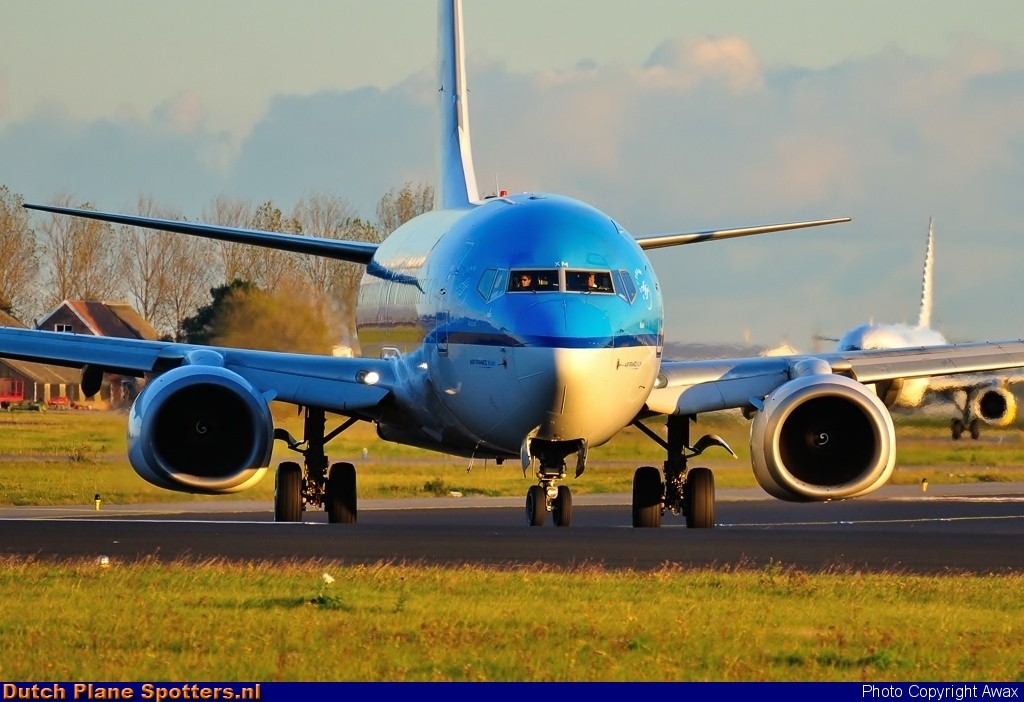 PH-BXM Boeing 737-800 KLM Royal Dutch Airlines by Awax