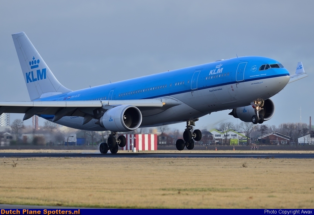 PH-AOE Airbus A330-200 KLM Royal Dutch Airlines by Awax