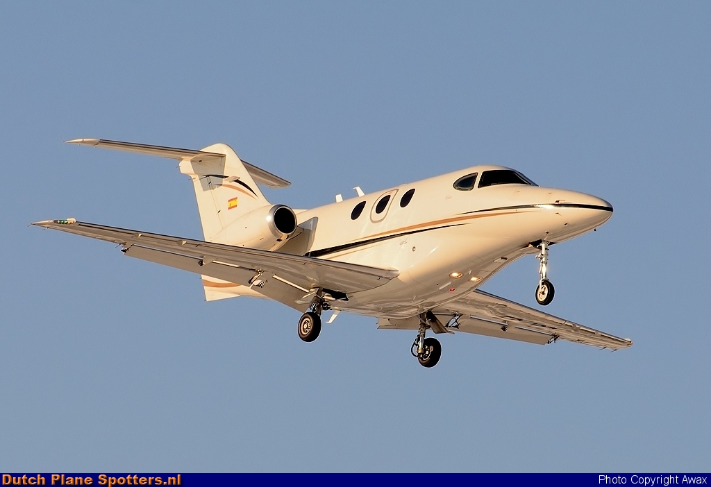 EC-IOZ Beech 390 Private by Awax