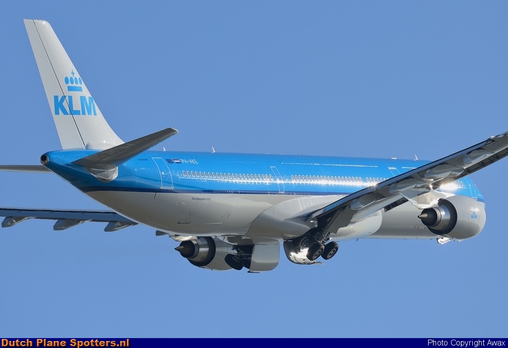 PH-AKE Airbus A330-300 KLM Royal Dutch Airlines by Awax