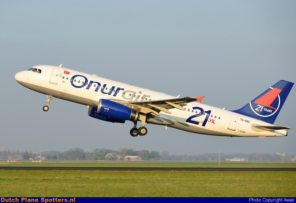 TC-OBI Airbus A320 Onur Air by Awax