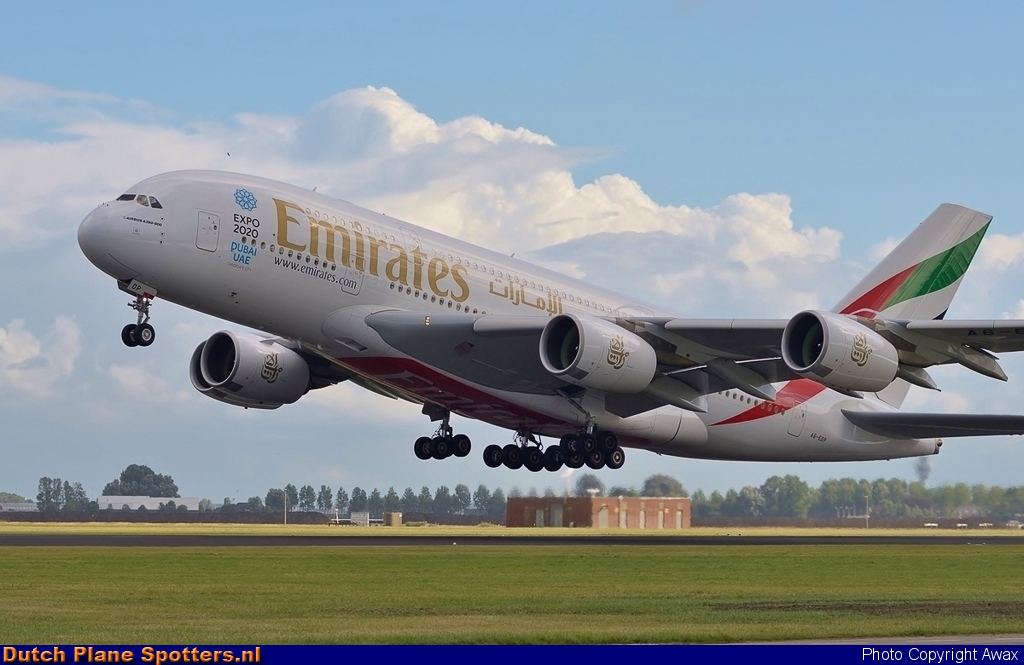 A6-EDP Airbus A380-800 Emirates by Awax