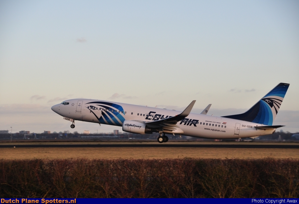 SU-GDE Boeing 737-800 Egypt Air by Awax