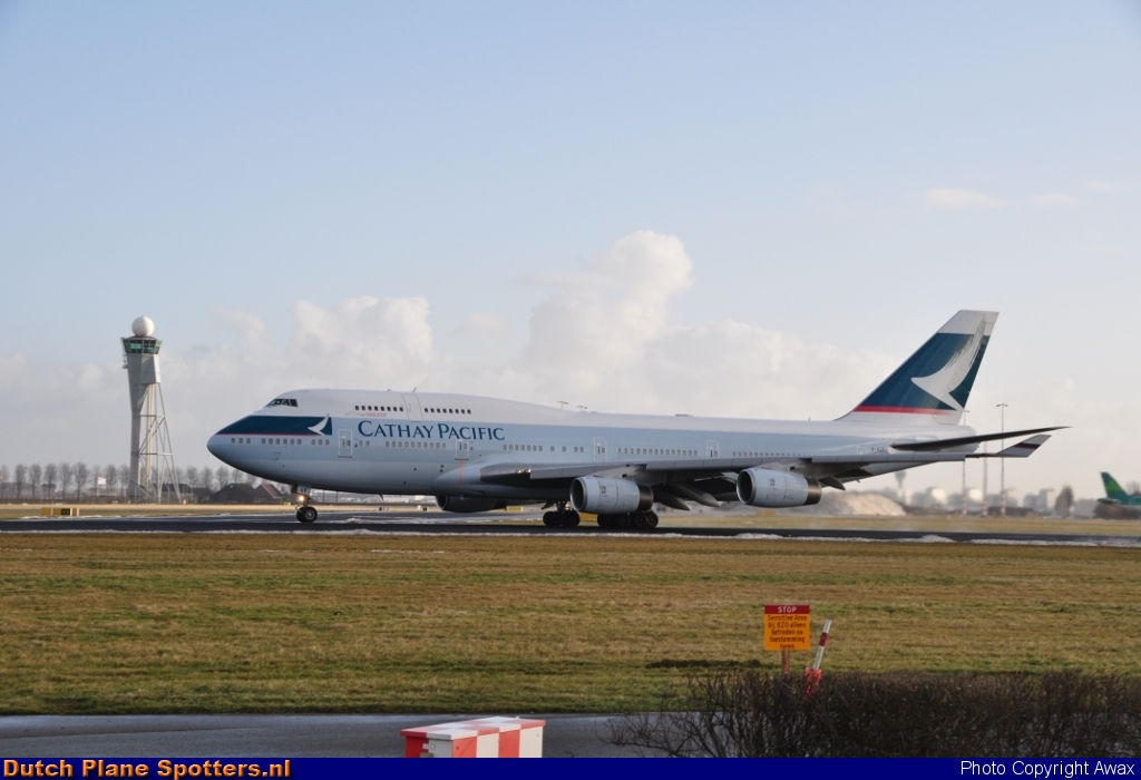 B-HUF Boeing 747-400 Cathay Pacific by Awax