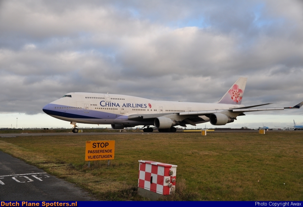 B-18202 Boeing 747-400 China Airlines by Awax