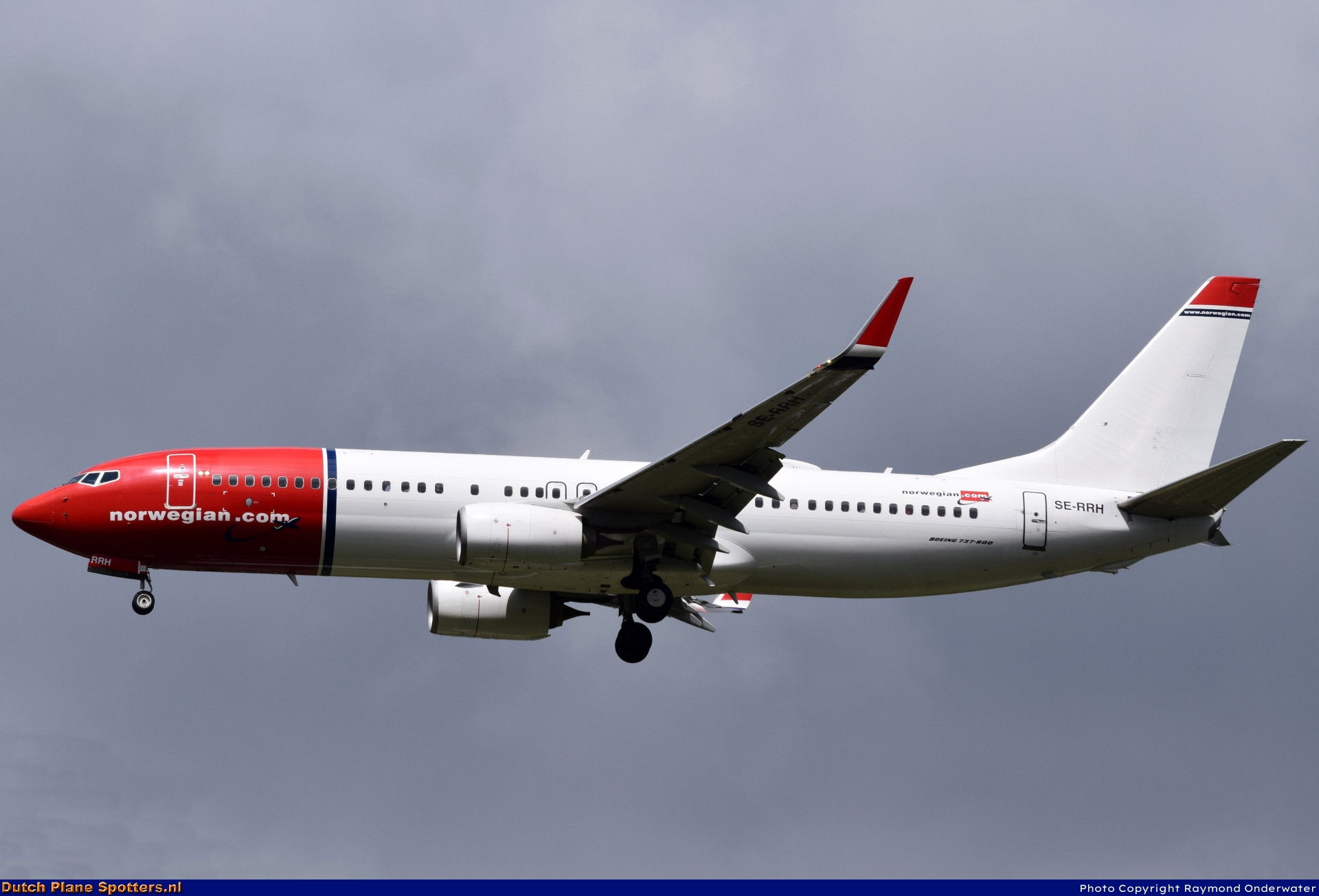 SE-RRH Boeing 737-800 Norwegian Air Sweden by Raymond Onderwater