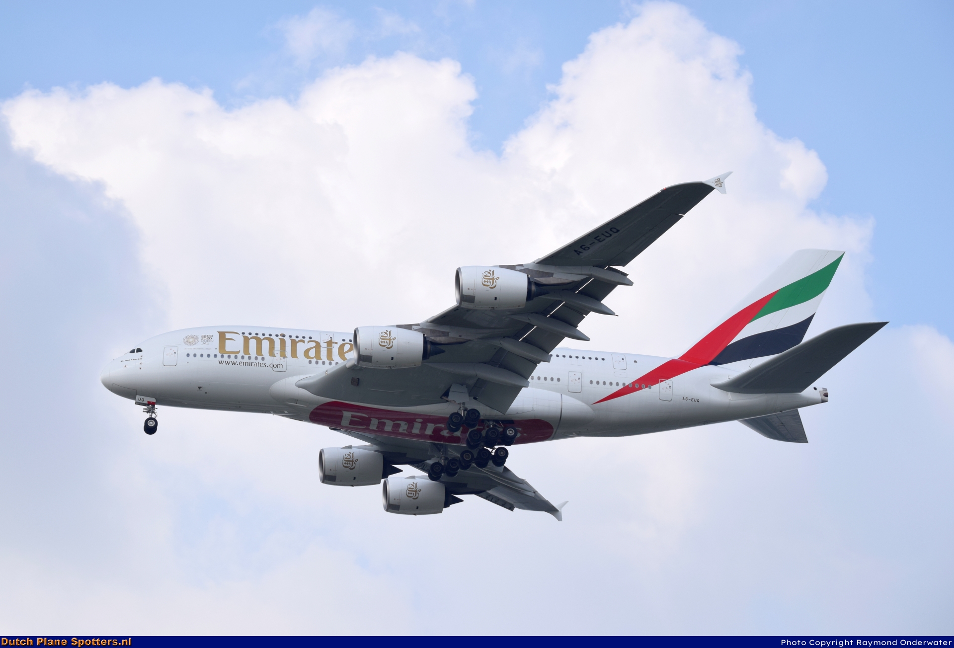 A6-EUQ Airbus A380-800 Emirates by Raymond Onderwater