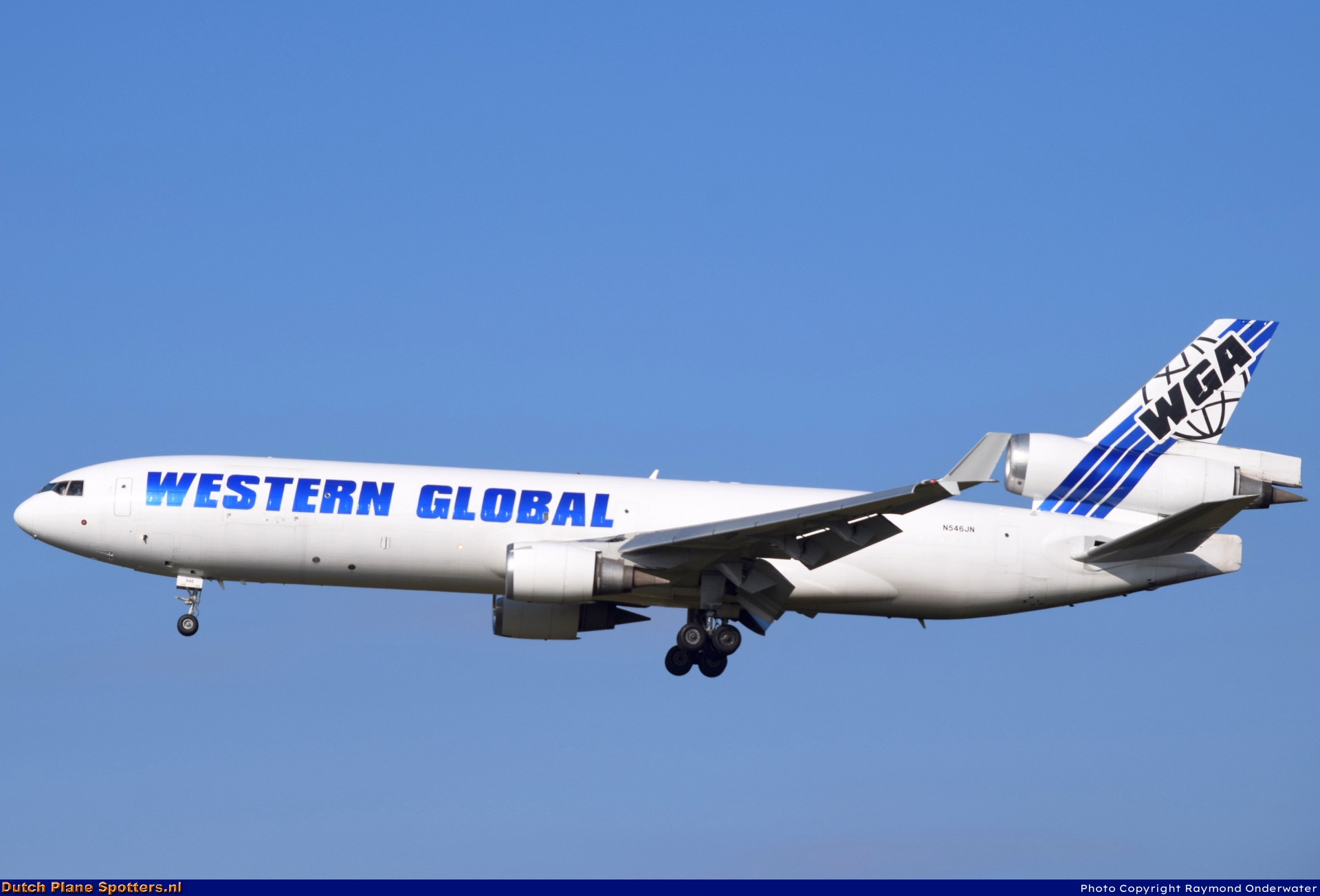 N546JN McDonnell Douglas MD-11 Western Global Airlines by Raymond Onderwater