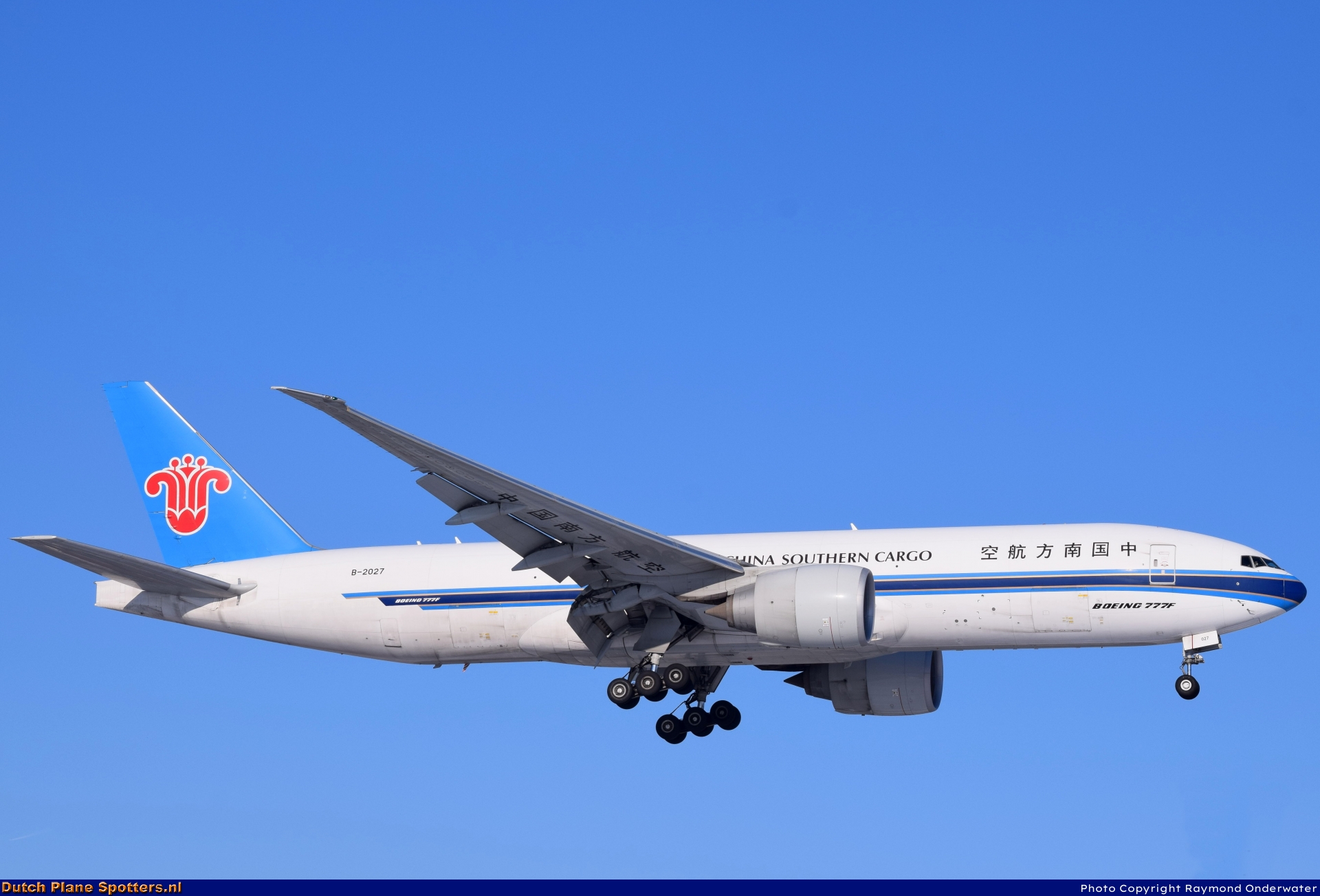 B-2027 Boeing 777-F China Southern Cargo by Raymond Onderwater