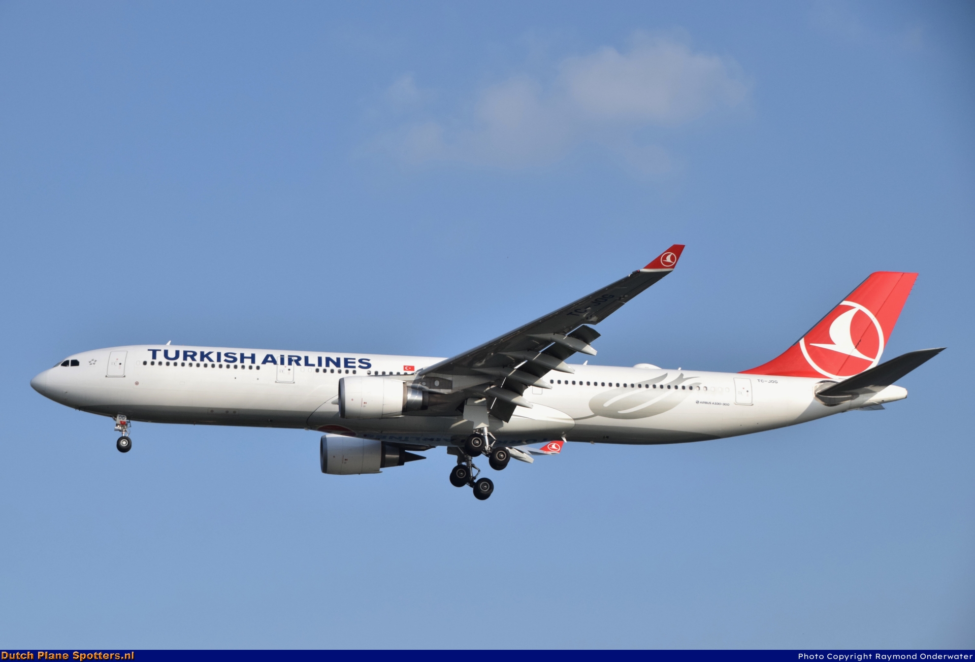 TC-JOG Airbus A330-300 Turkish Airlines by Raymond Onderwater
