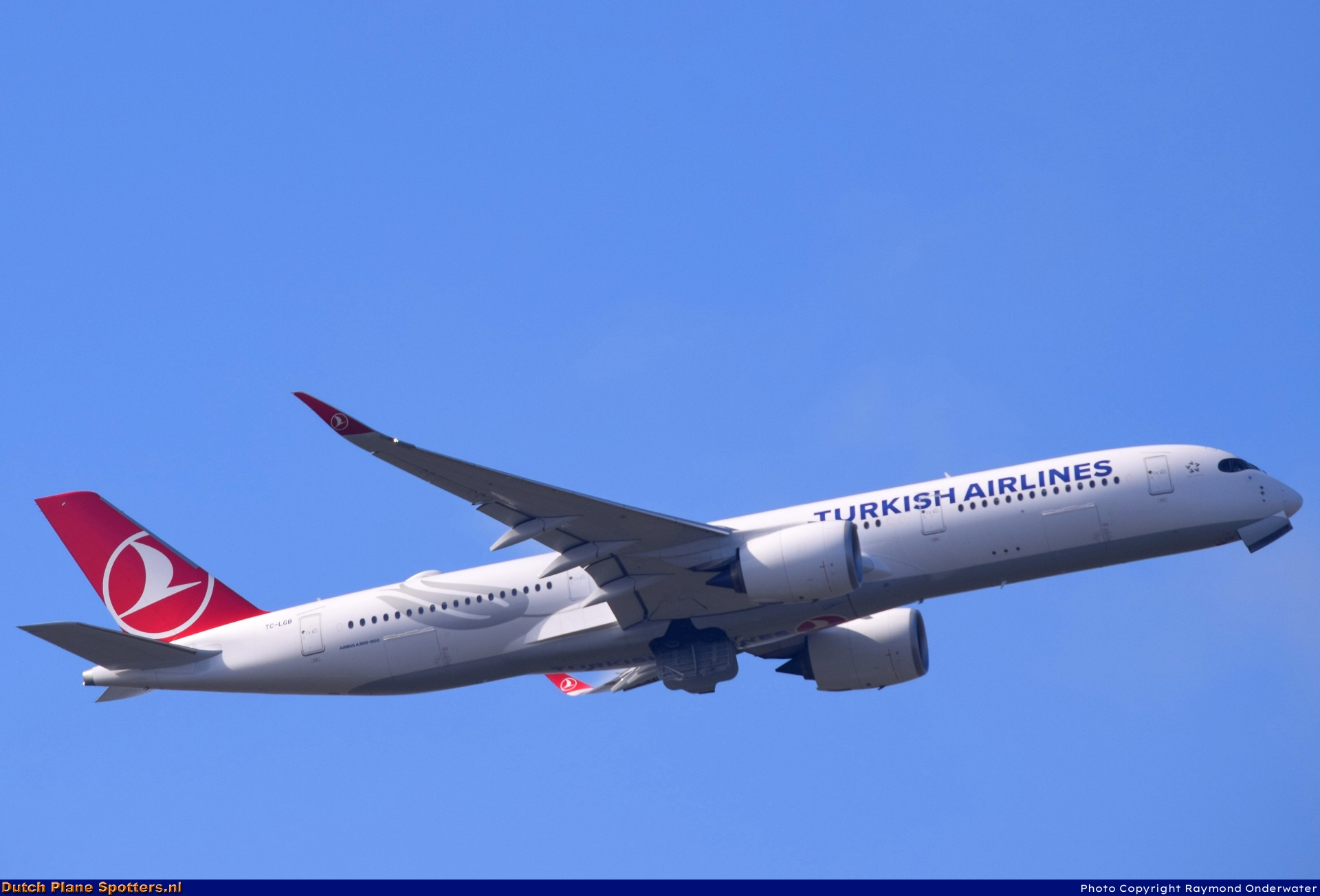TC-LGB Airbus A350-900 Turkish Airlines by Raymond Onderwater