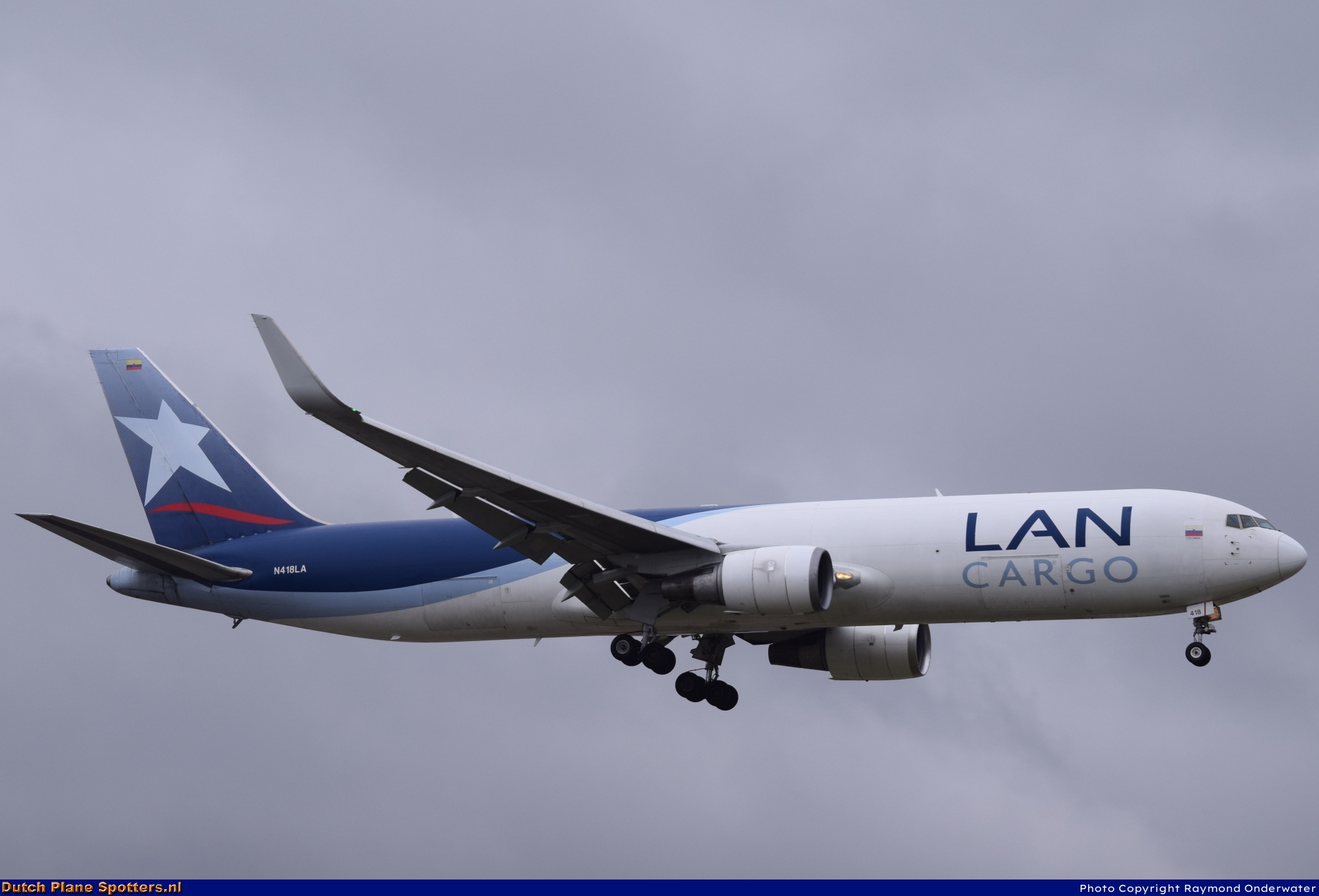 N418LA Boeing 767-300 LATAM Cargo Colombia by Raymond Onderwater
