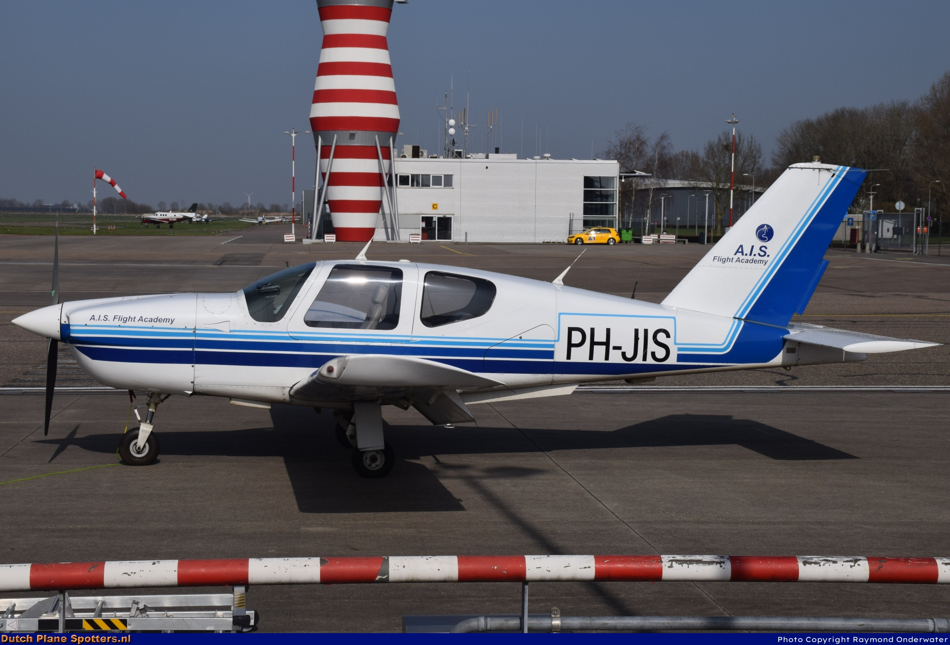 PH-JIS Socata TB-20 Trinidad A.I.S. Flight Academy by Raymond Onderwater