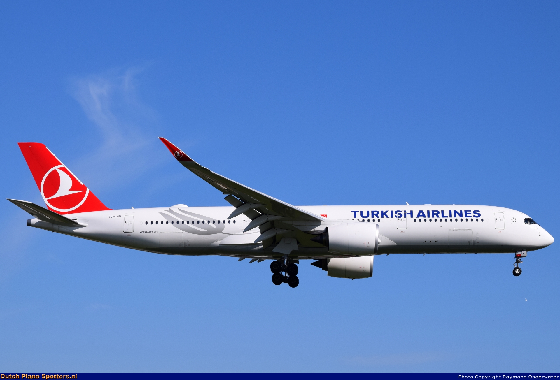 TC-LGD Airbus A350-900 Turkish Airlines by Raymond Onderwater