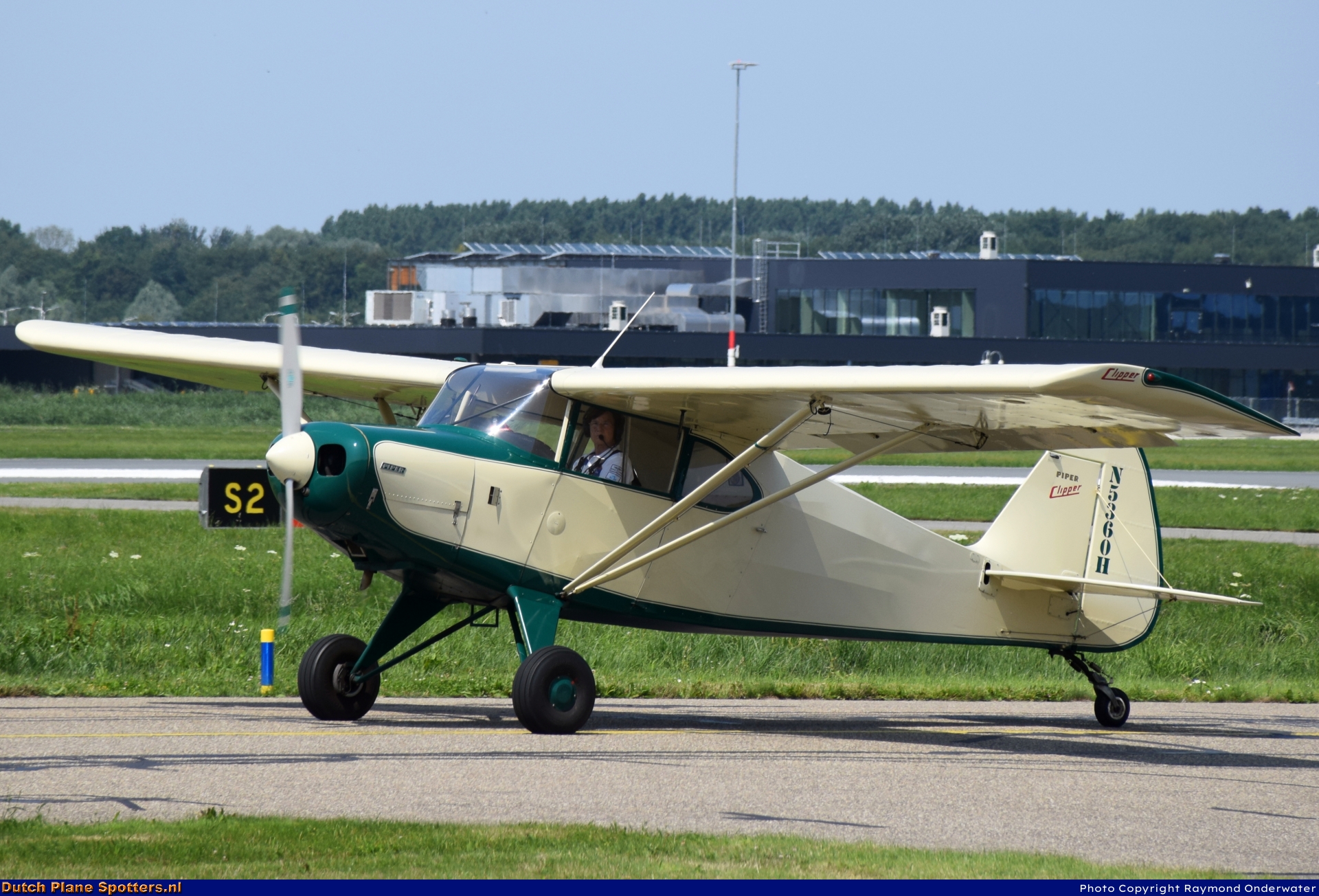 N5360H Piper PA-16 Clipper Private by Raymond Onderwater