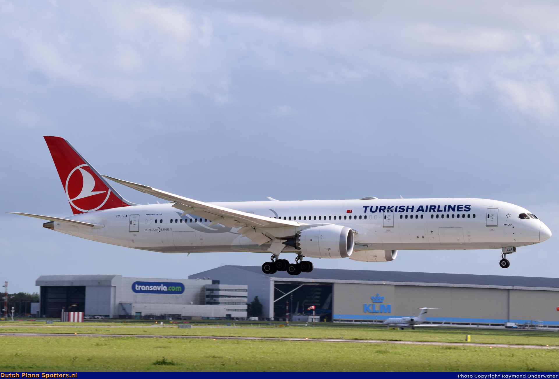 TC-LLA Boeing 787-9 Dreamliner Turkish Airlines by Raymond Onderwater